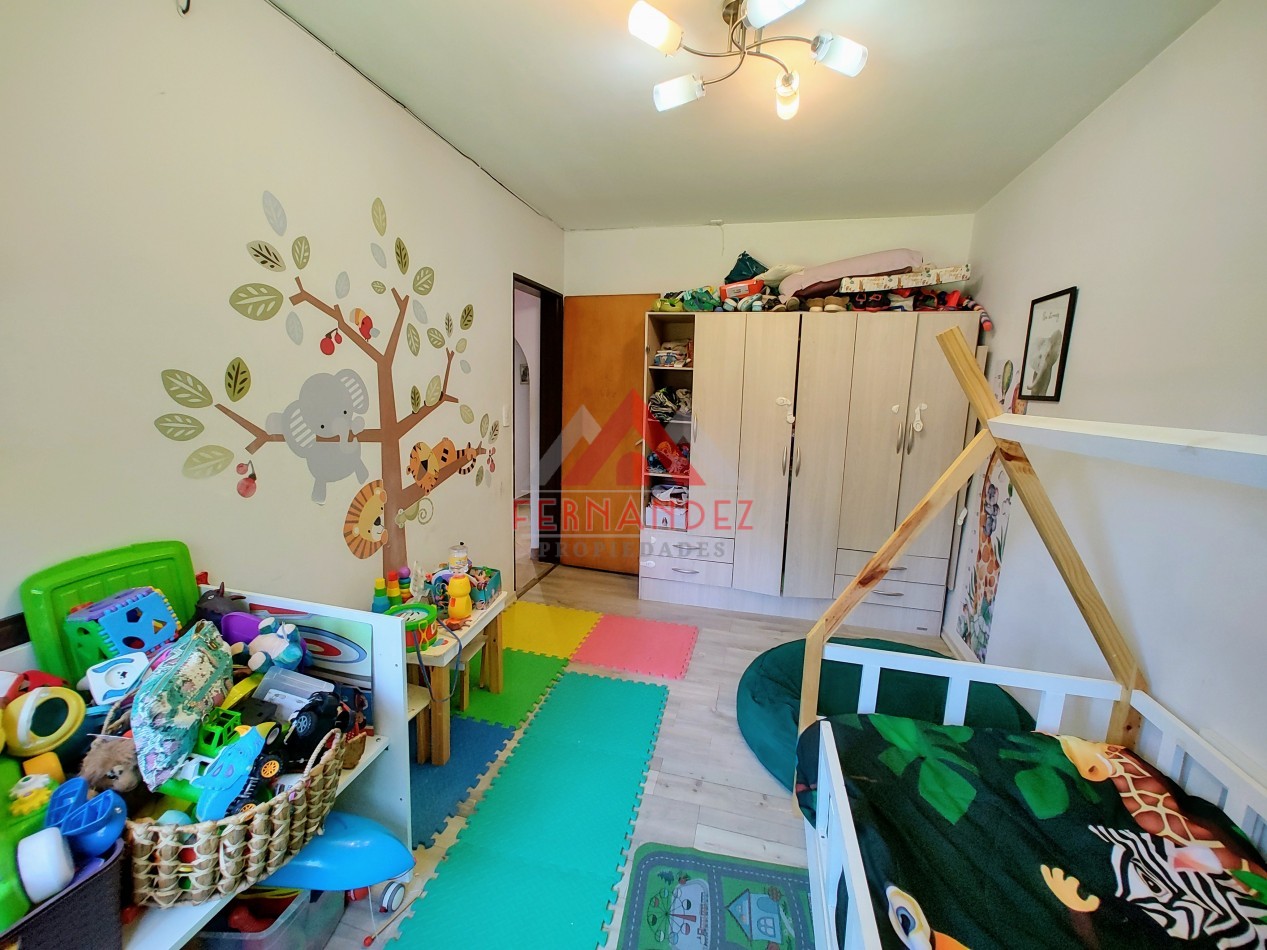 Casa 5 ambientes con piscina